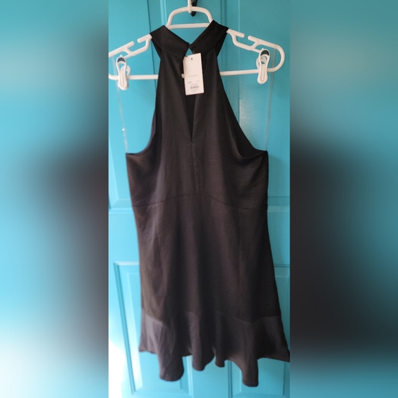 Women's Size Medium RUFFLE SWING DRESS - Picture 2 of 9